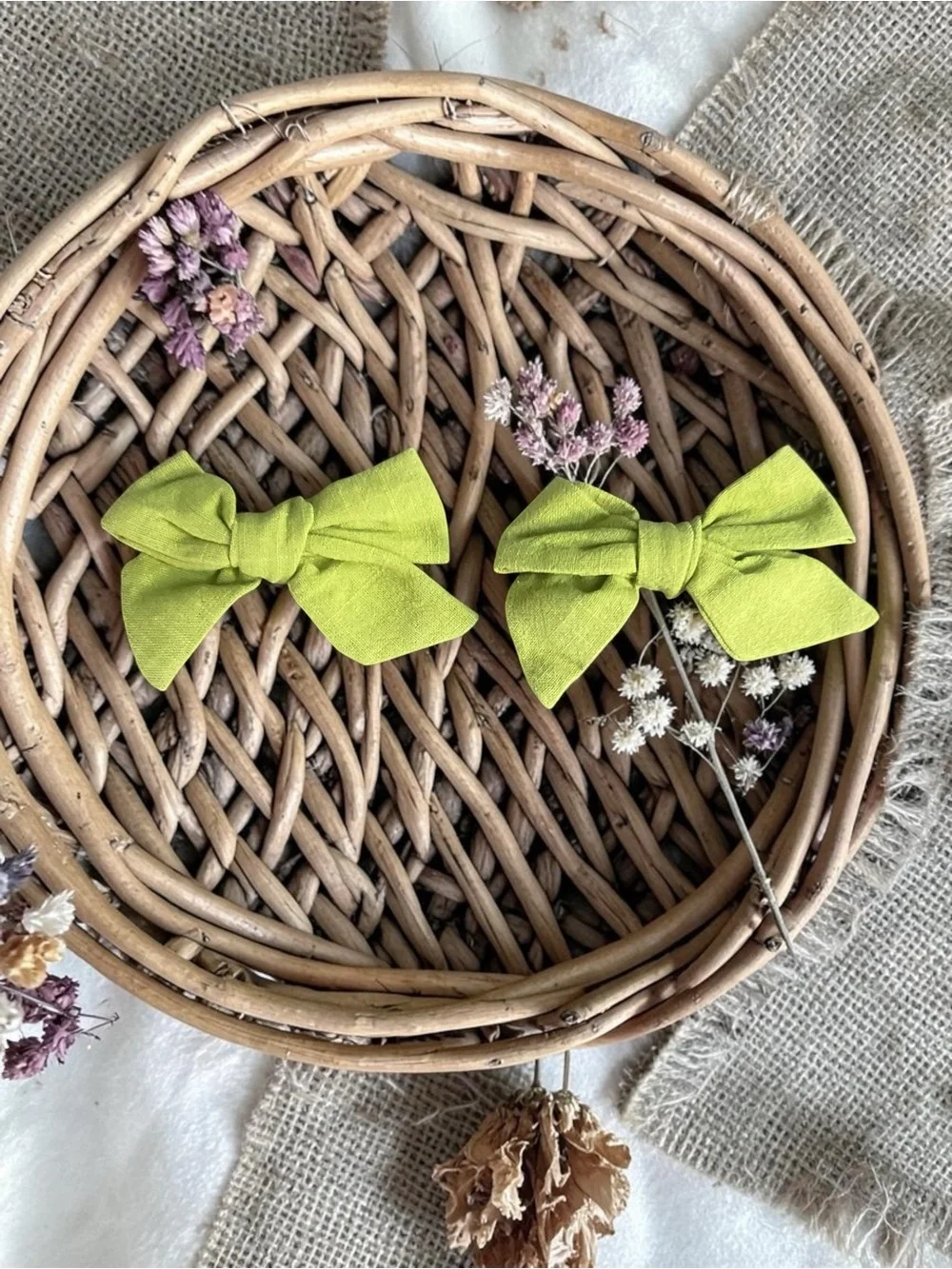 Set of 2 Linen Hair Bow Clips - Vibrant Chartreuse / Lime Green